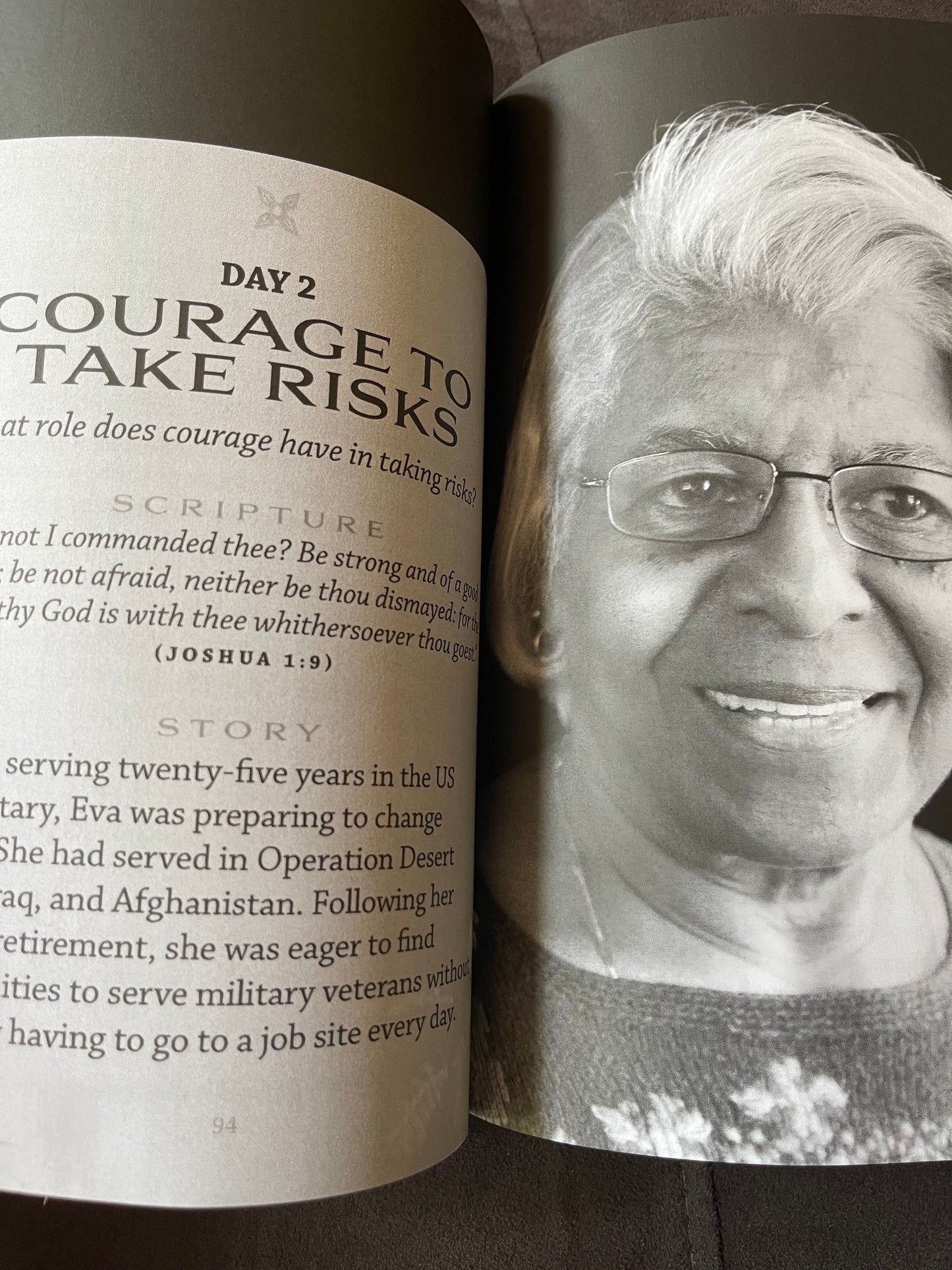 Women of Color Daily Devotional Fall #2 - 36- Pack